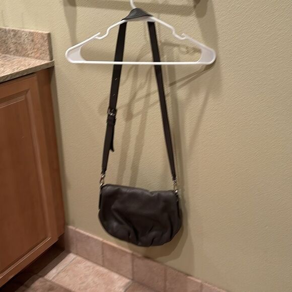 Marc by Marc Jacobs grey leather pebbled crossbody purse - Picture 4 of 16